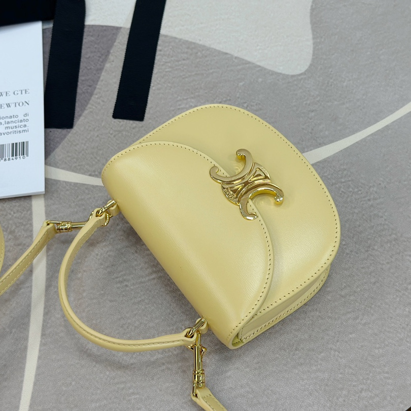 高仿Celine*Triomphe系列10L063白色免檢版