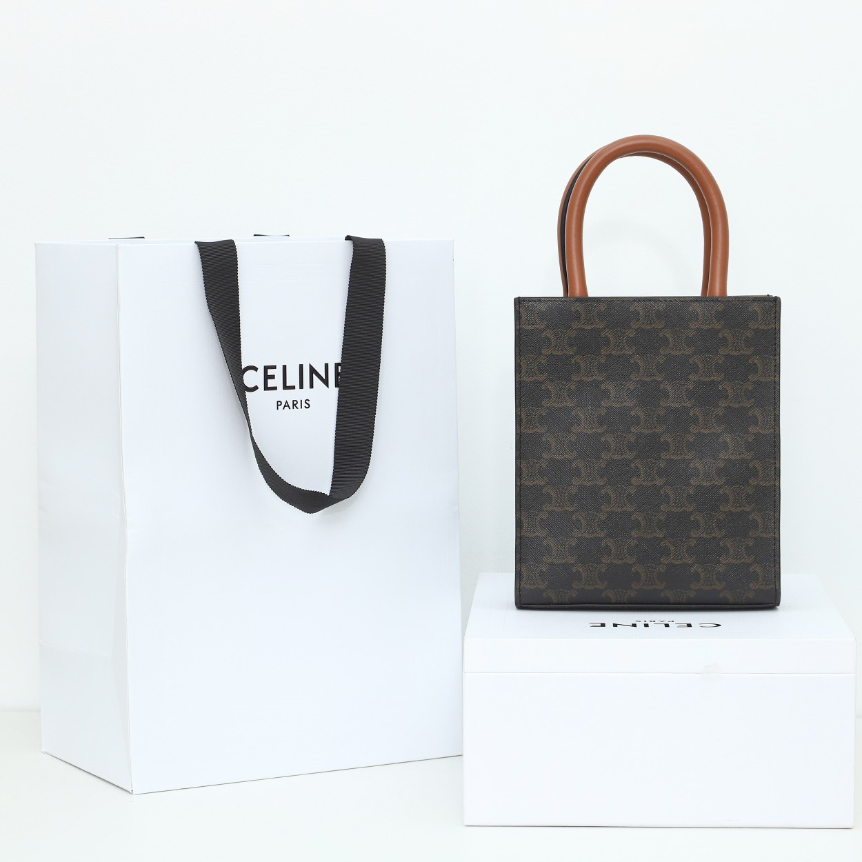 高仿Celine*Cabas系列琴譜袋194372褐色印花免檢版