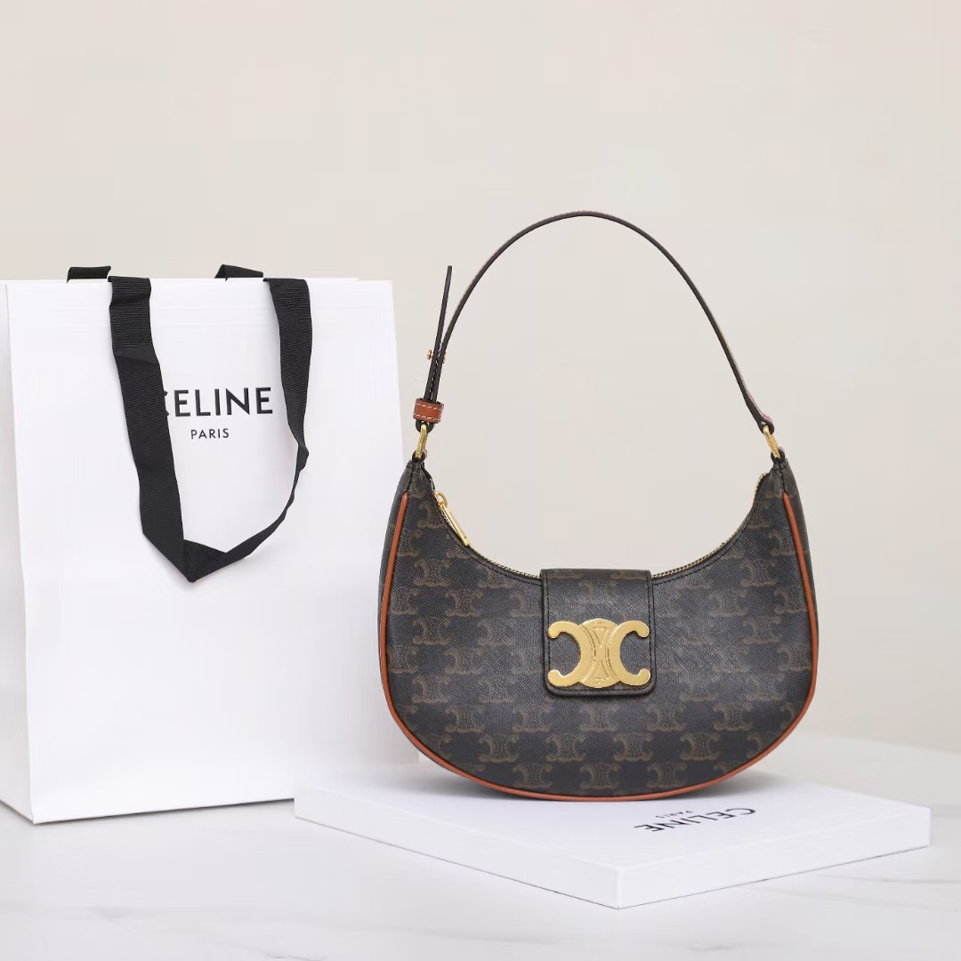高仿Celine*AVATriomphe系列腋下包114493免檢版