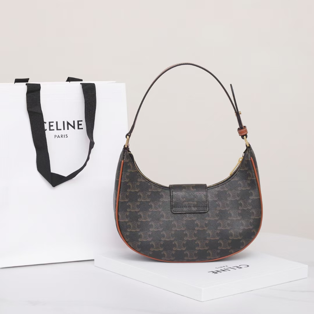 高仿Celine*AVATriomphe系列腋下包114493免檢版