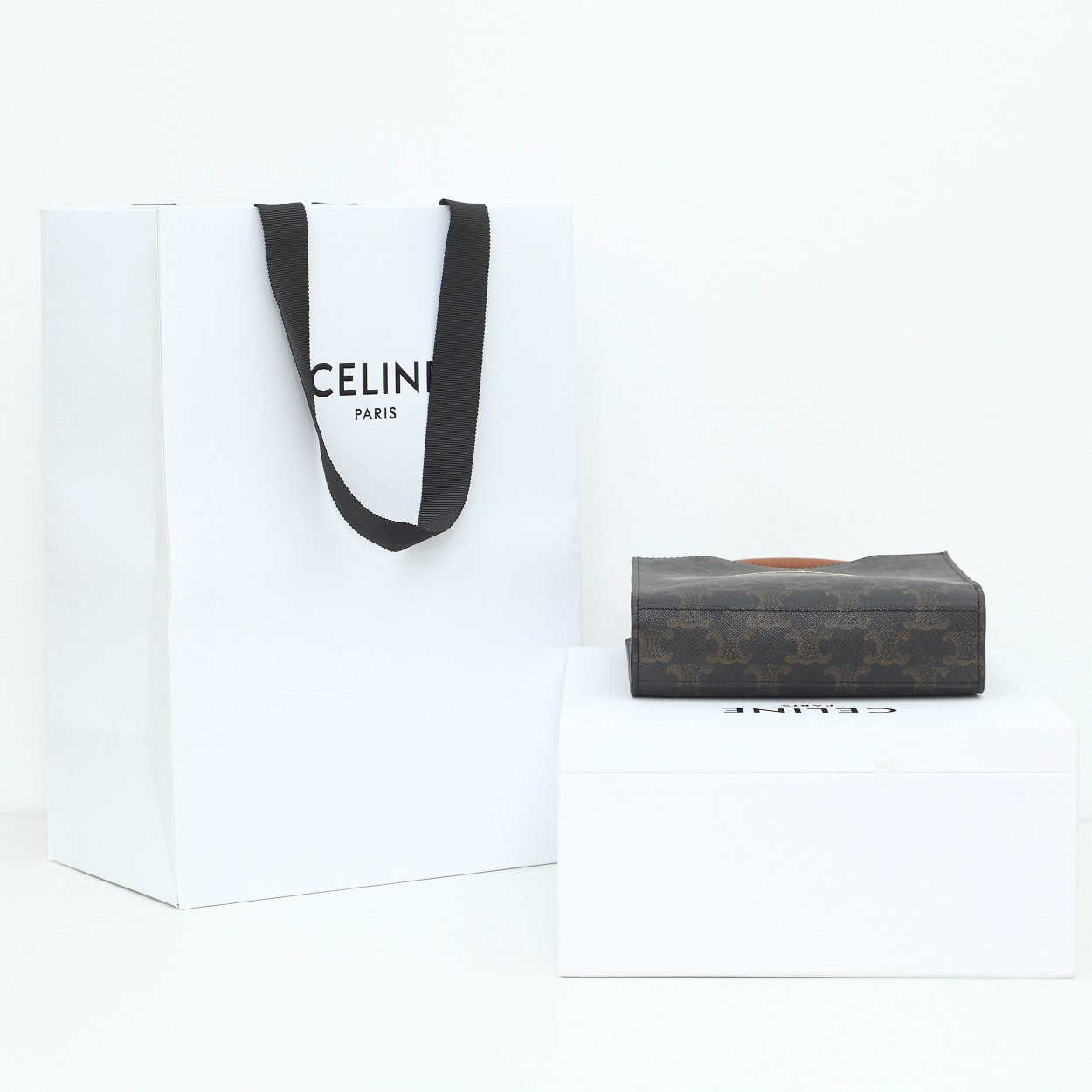 高仿Celine*Cabas系列琴譜袋194372褐色印花免檢版