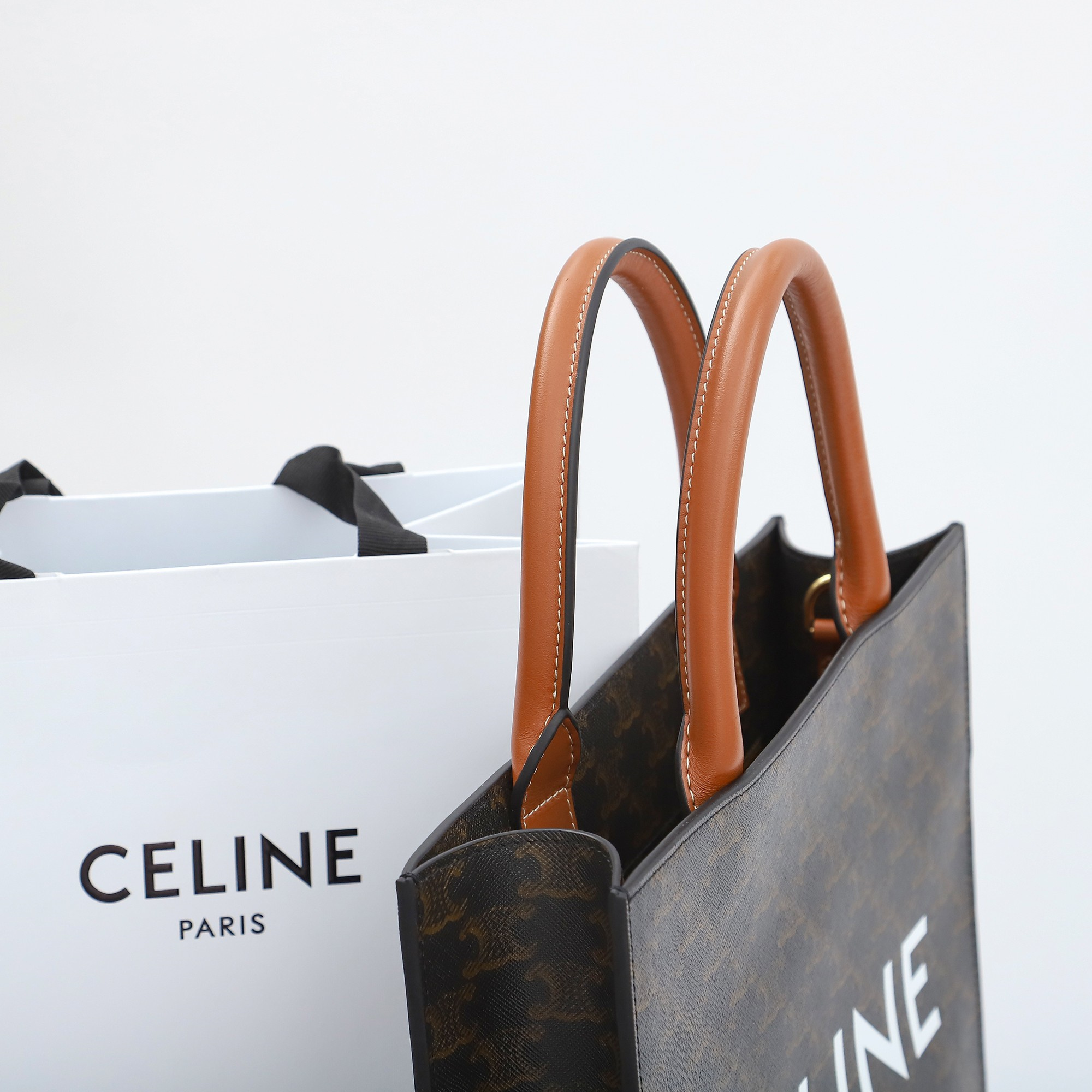 高仿Celine*Cabas系列托特袋191542棕印花免檢版