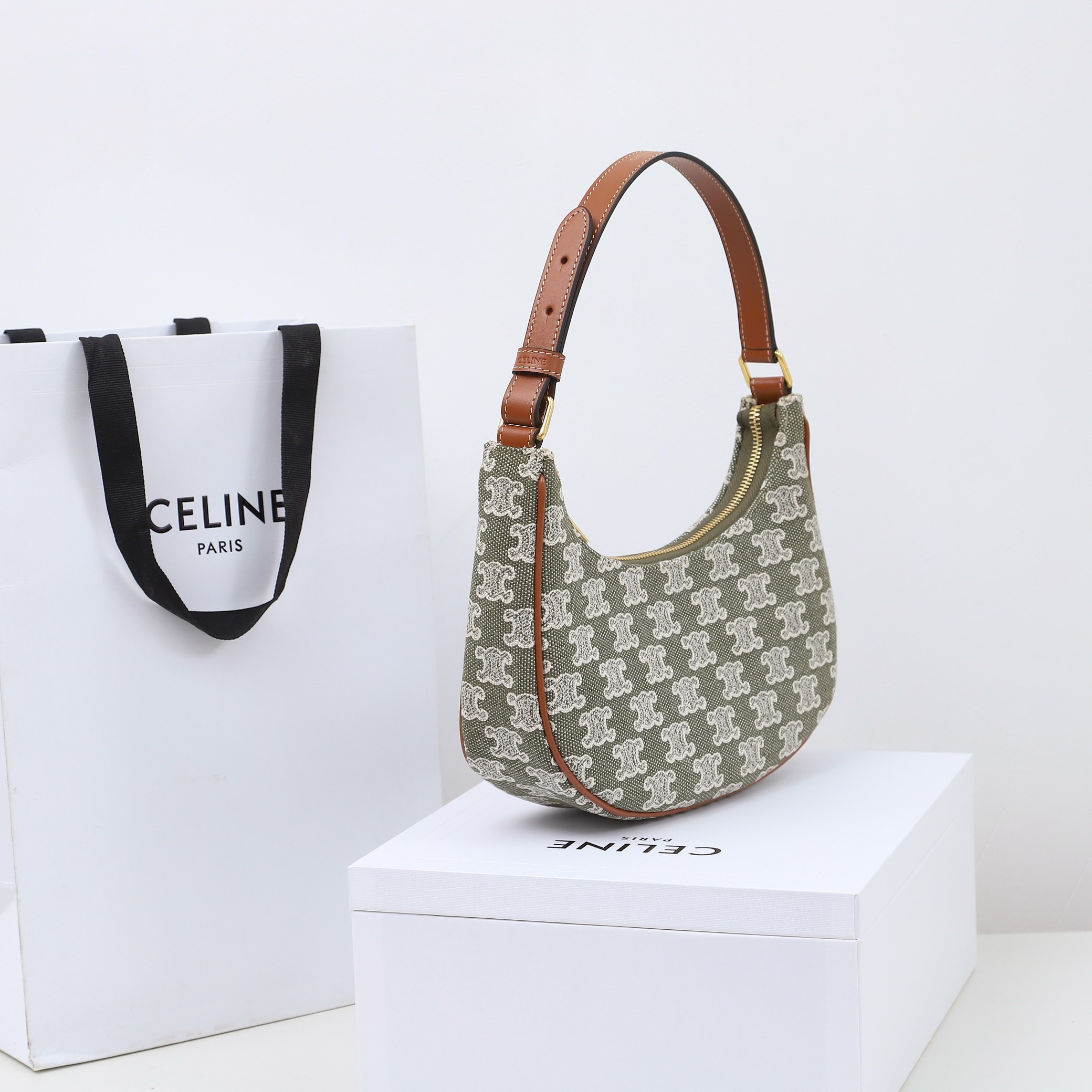 高仿Celine*AVA系列腋下包193952免檢版