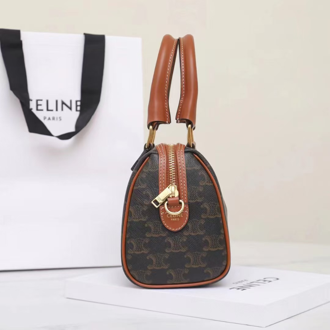 高仿Celine*Triomphe系列手提袋113772免檢版