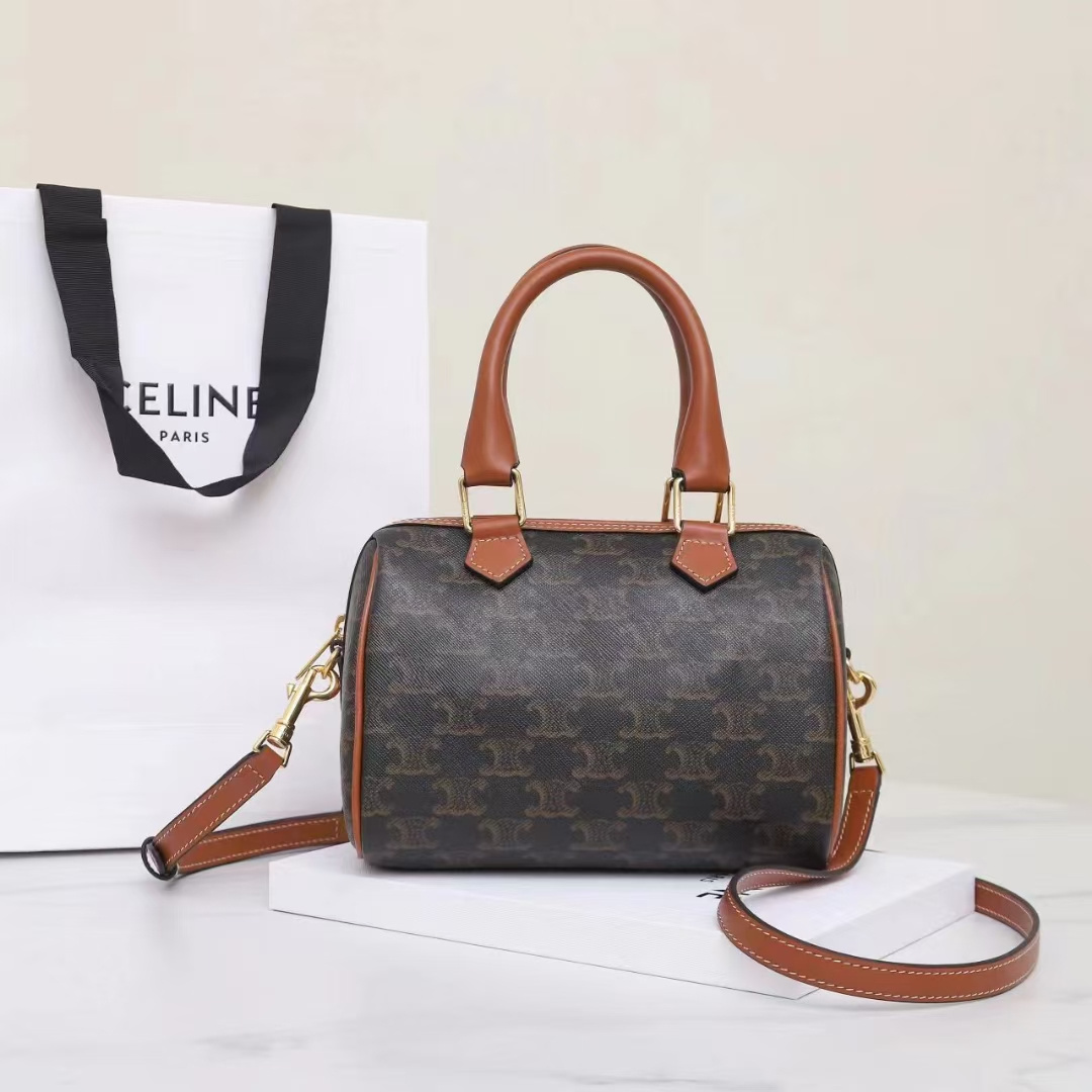 高仿Celine*Triomphe系列手提袋113772免檢版