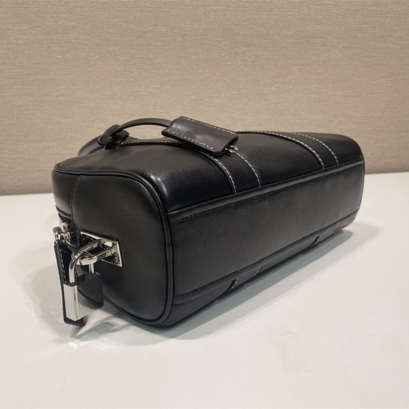 高仿Prada*Boston系列手提袋1BA846免檢版