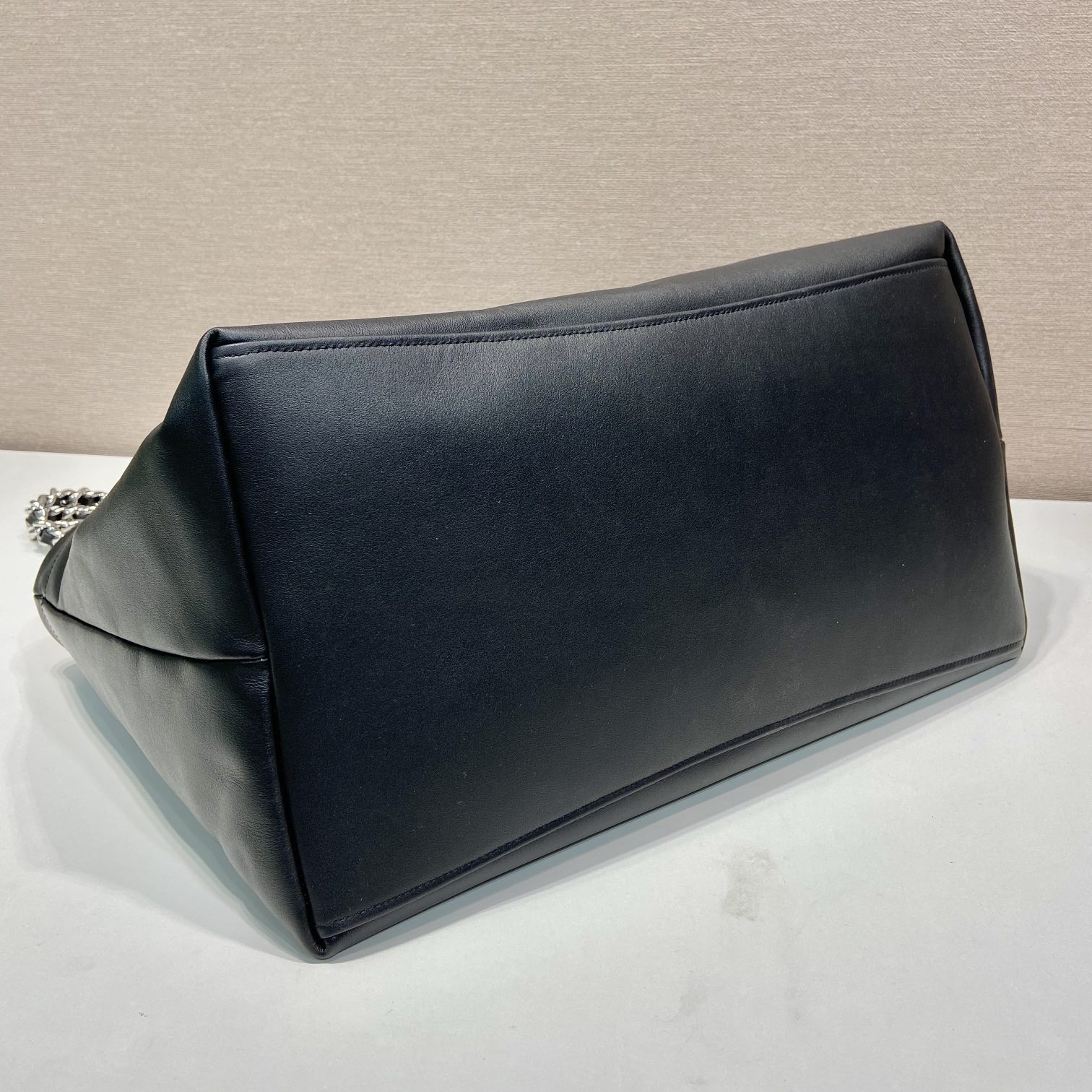 高仿Prada*Tote系列1BA638黑色免檢版