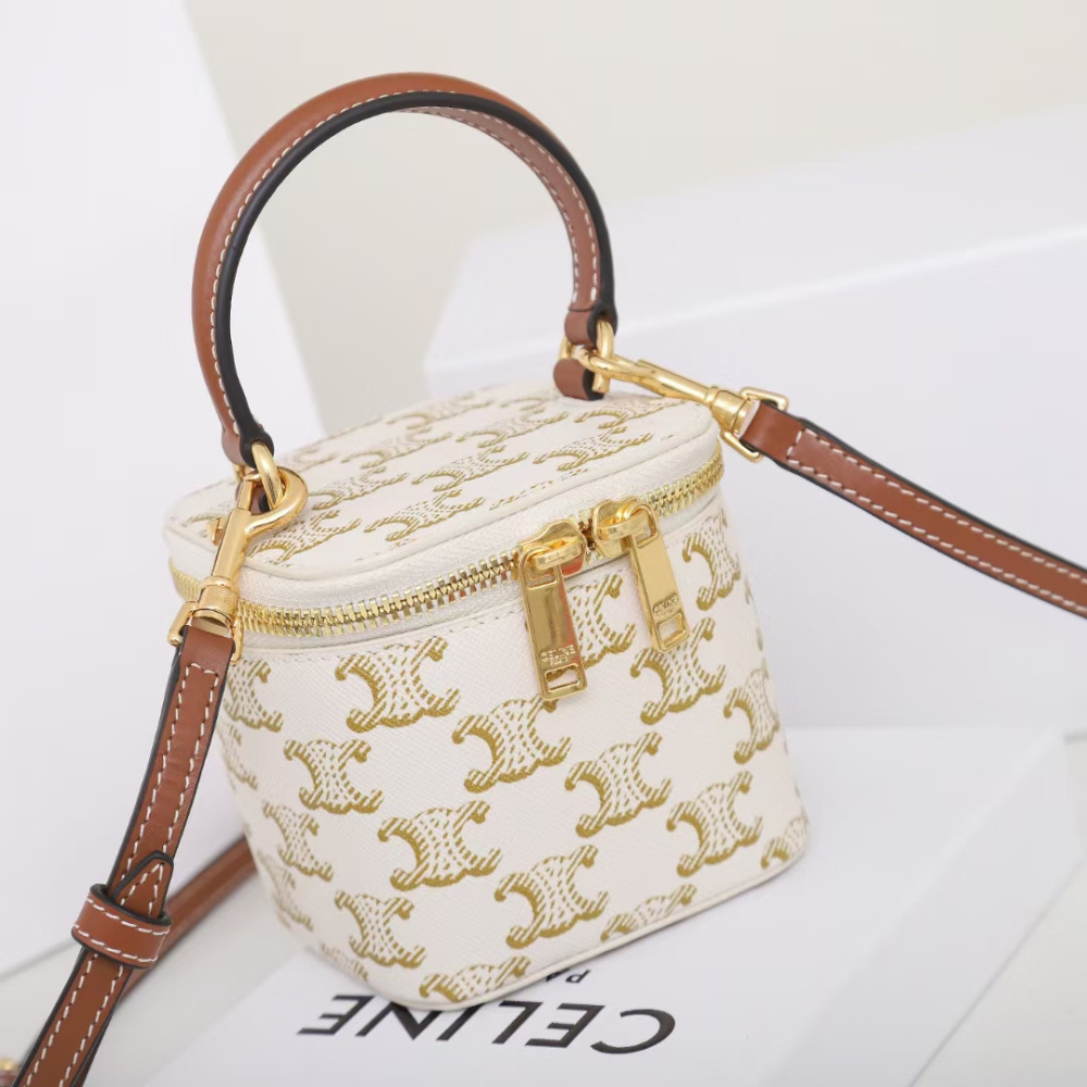 高仿Celine*Triomphe系列手提袋10J762白印花免檢版
