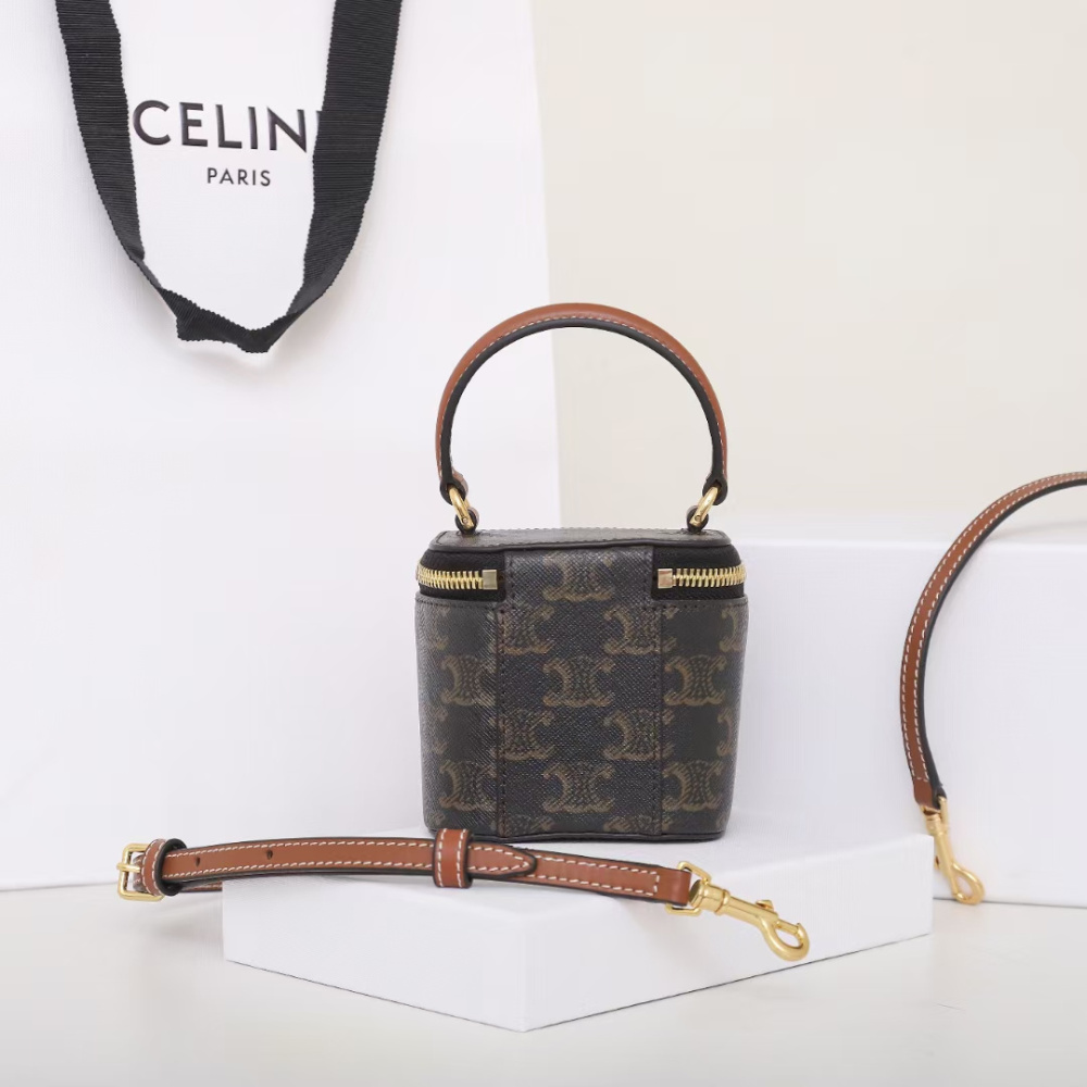 高仿Celine*Triomphe系列手提袋10J762棕印花免檢版