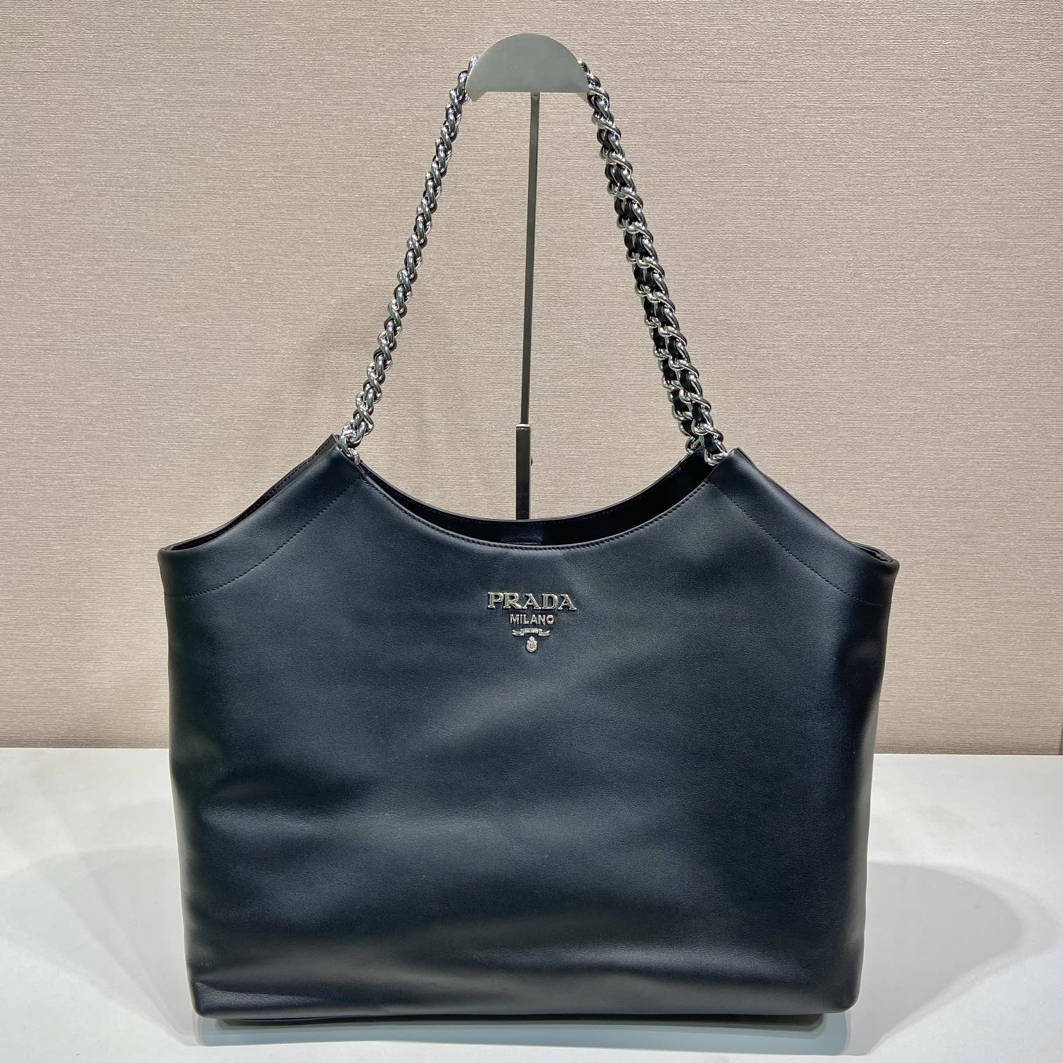 高仿Prada*Tote系列1BA638黑色免檢版