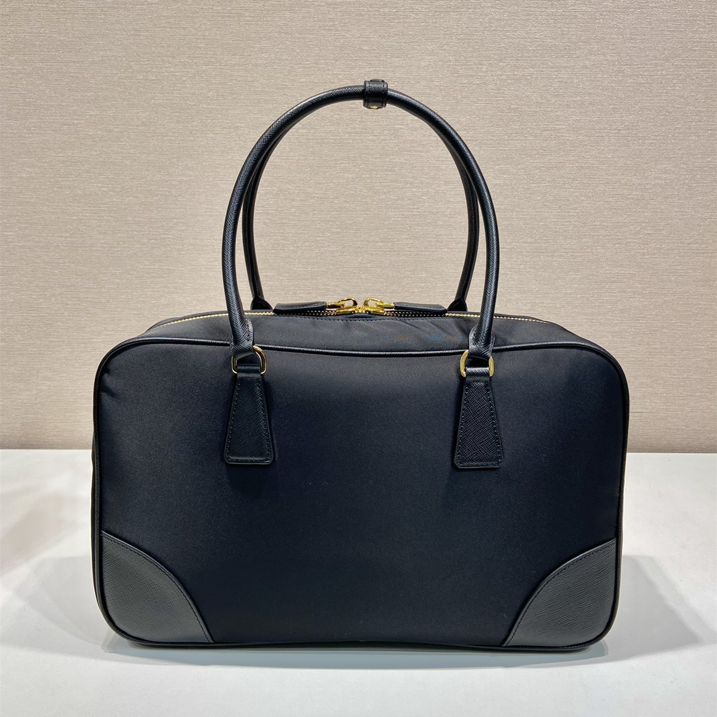 高仿Prada*ReEdition系列手提袋1BB114大號黑色免檢版