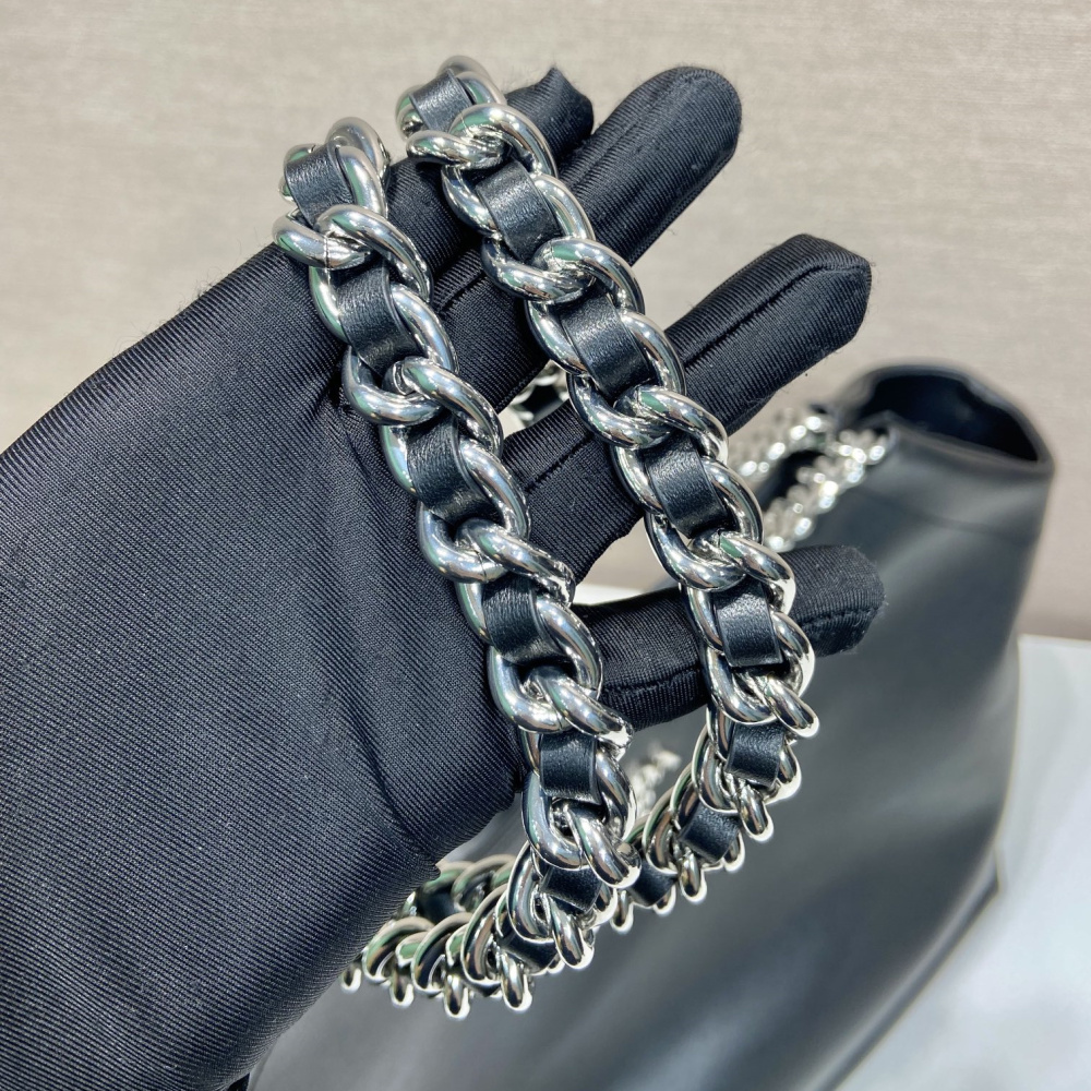 高仿Prada*Tote系列1BA638黑色免檢版