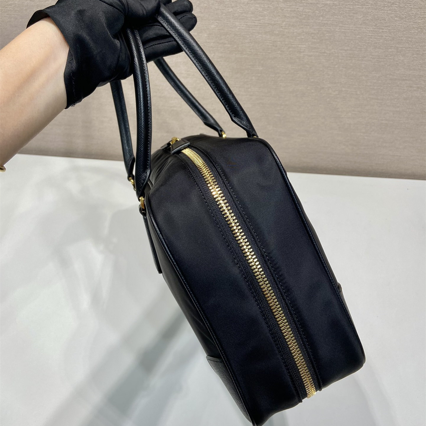 高仿Prada*ReEdition系列手提袋1BB114大號黑色免檢版