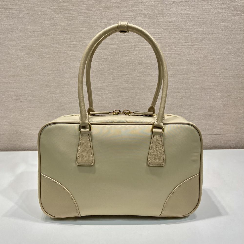 高仿Prada*ReEdition系列手提袋1BB115大號卡其免檢版