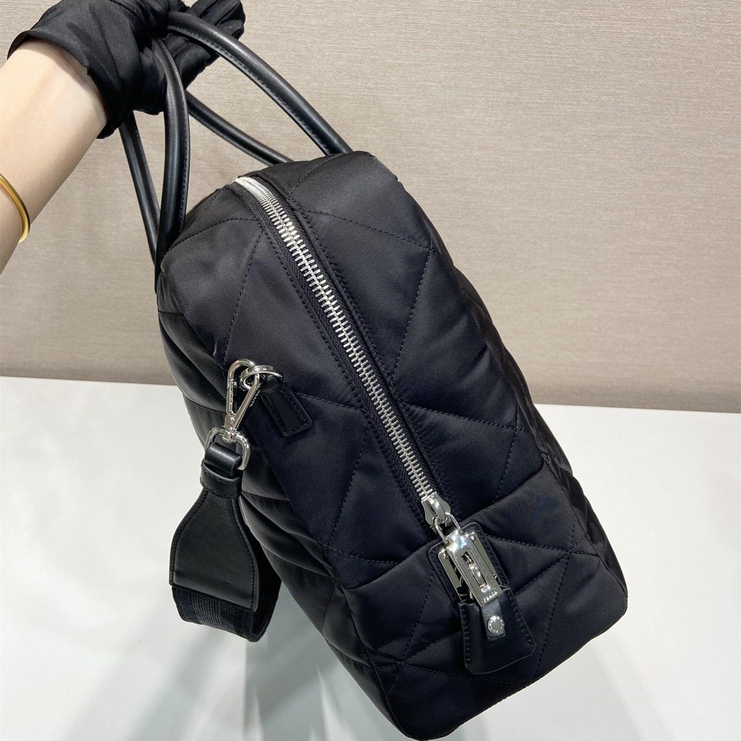 高仿Prada*ReEdition系列旅行袋2VA009黑色免檢版