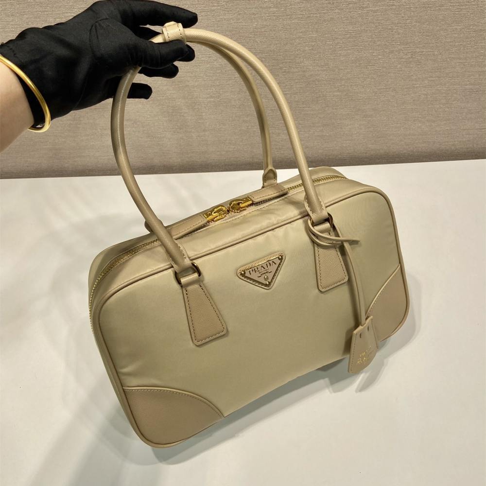 高仿Prada*ReEdition系列手提袋1BB115大號卡其免檢版
