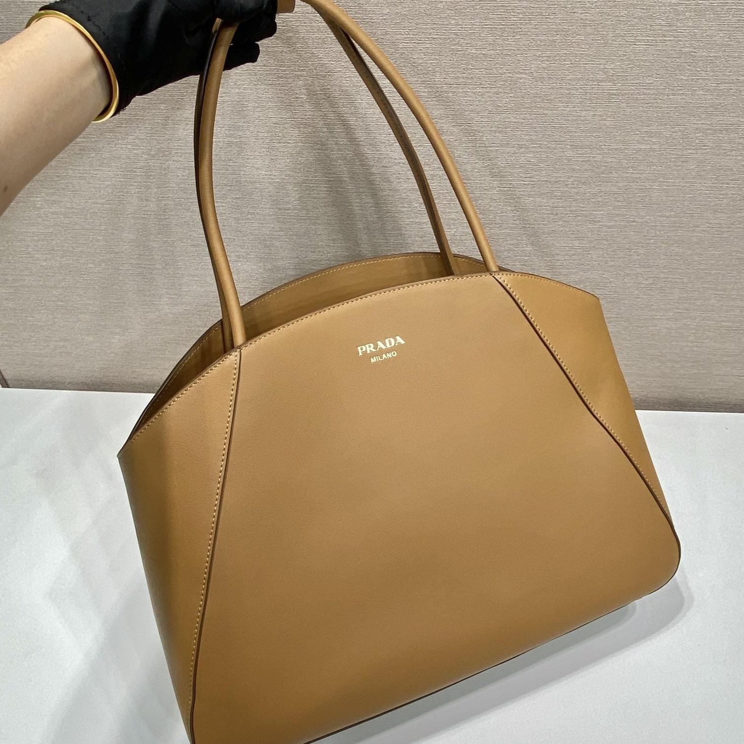 高仿Prada托特包1BG510棕色免檢版