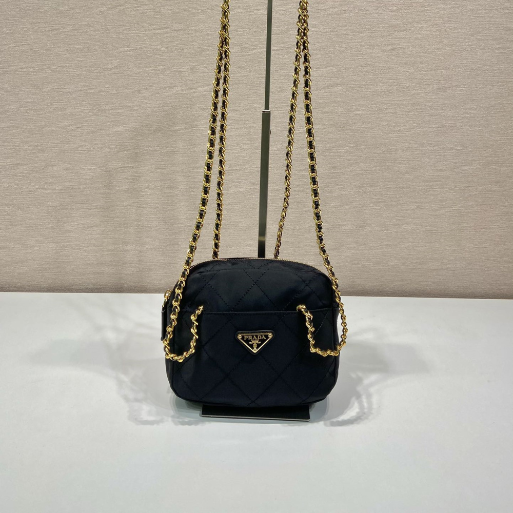 高仿Prada中古單肩包1BD632黑色免檢版