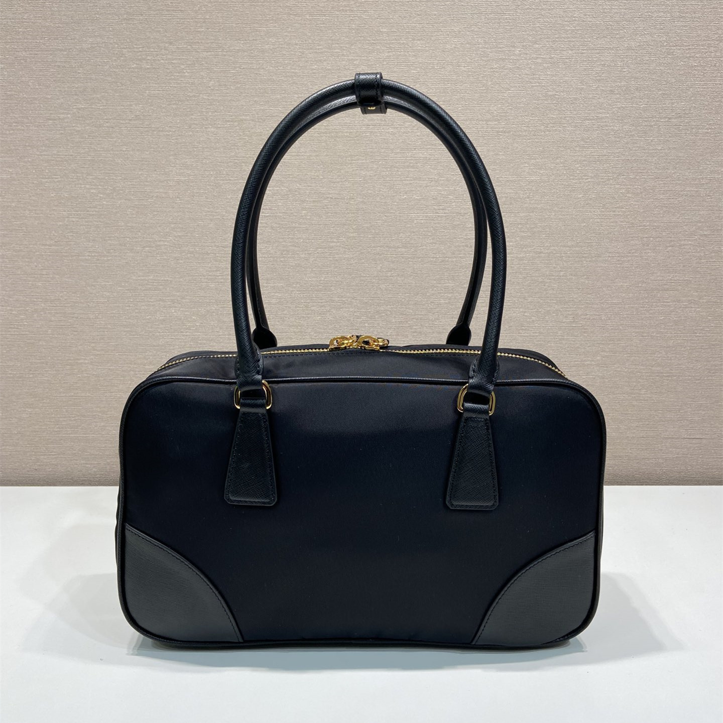 高仿Prada*ReEdition系列手提袋1BB115大號黑免檢版