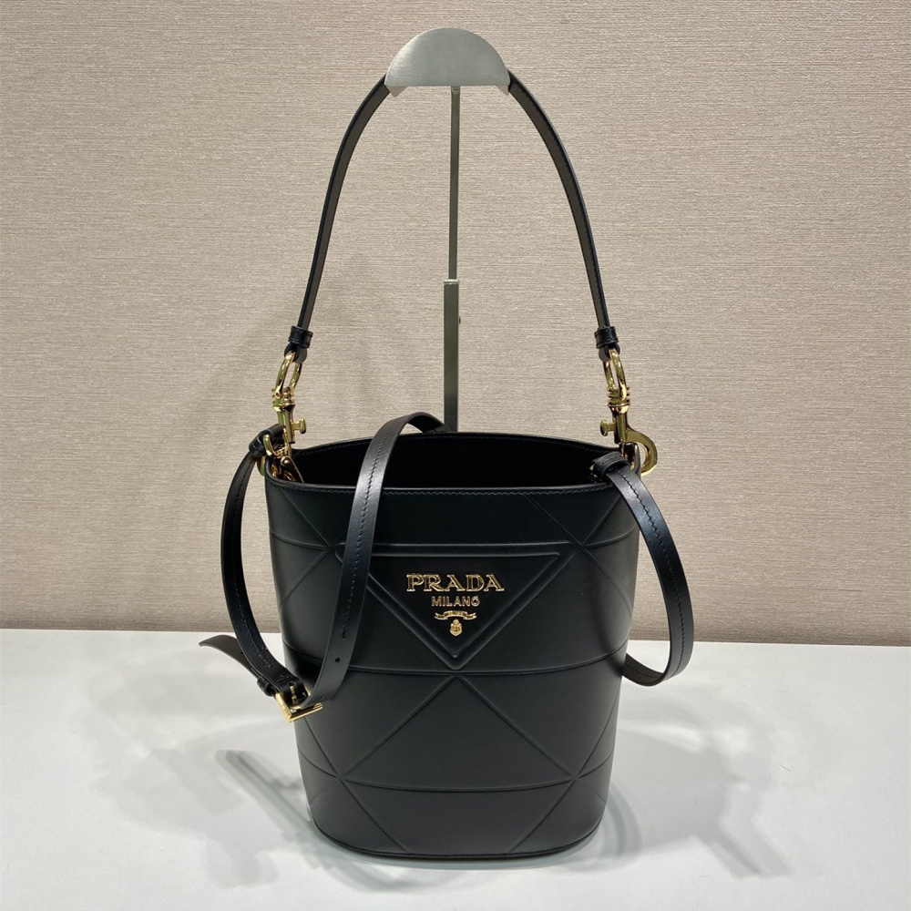 高仿Prada水桶包1BA380黑色免檢版
