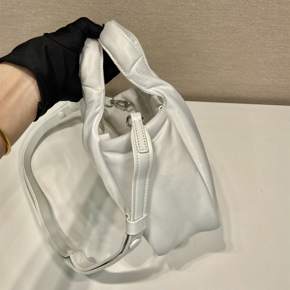 高仿Prada單肩手提袋1BA359霧藍色免檢