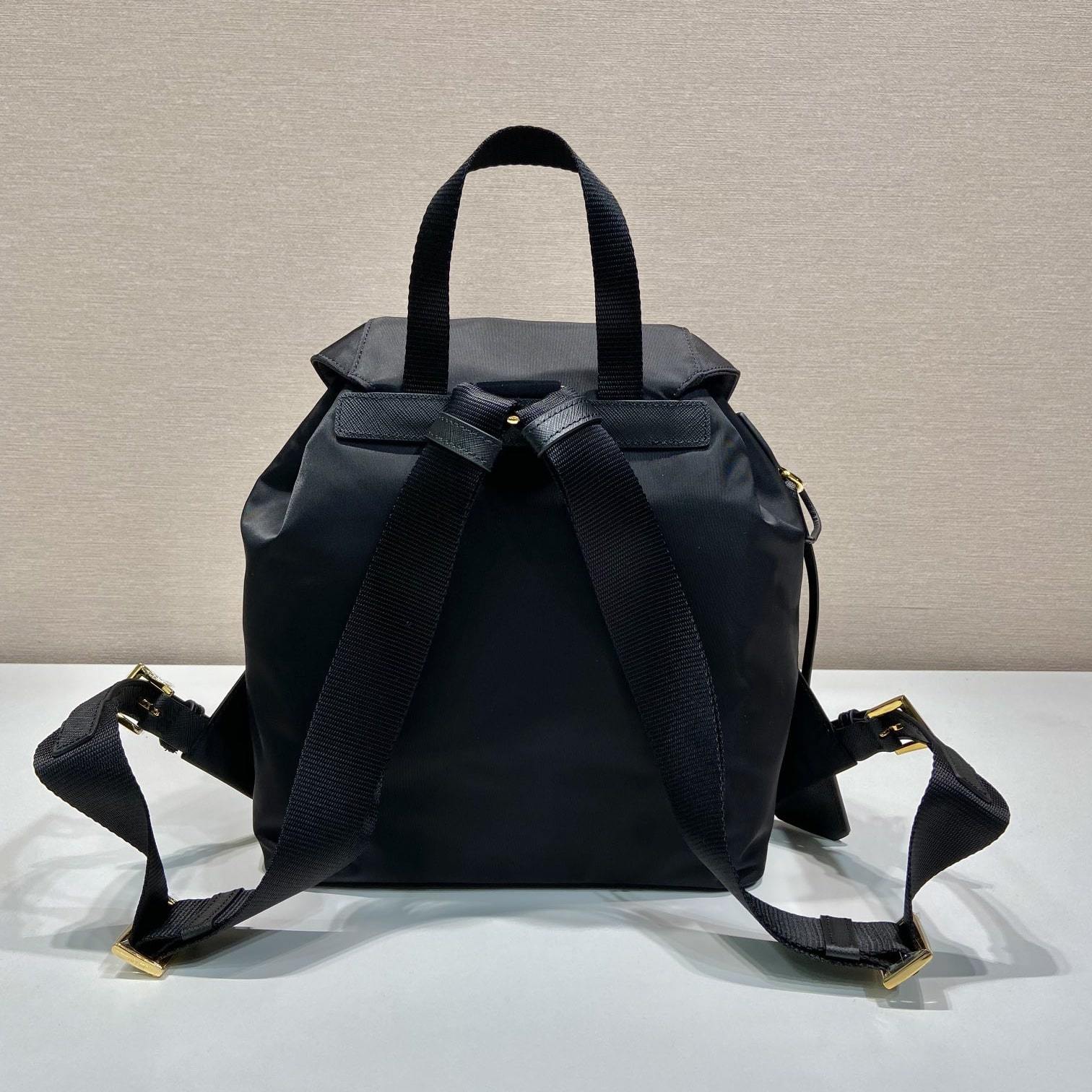 高仿Prada中古雙肩包1BZ677金扣免檢版