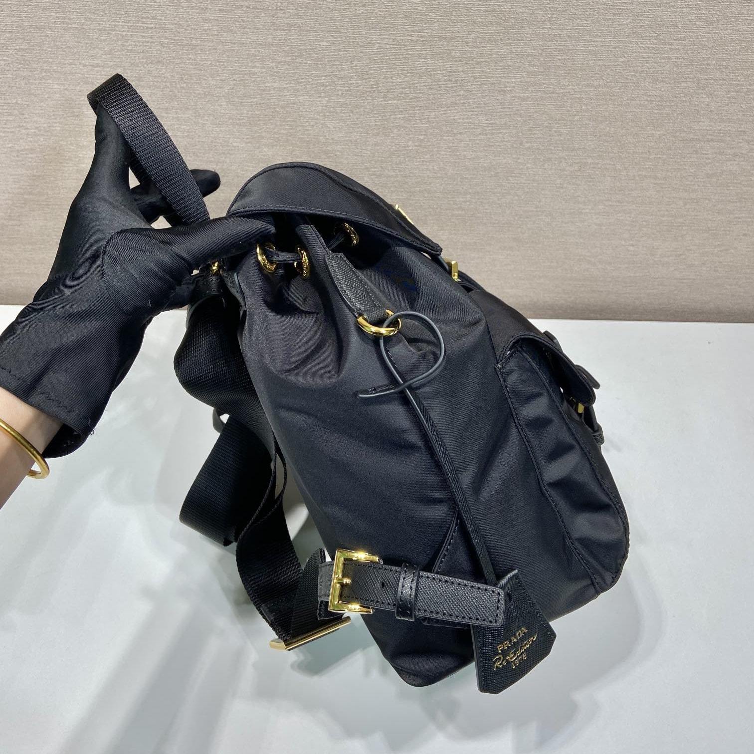 高仿Prada中古雙肩包1BZ677金扣免檢版