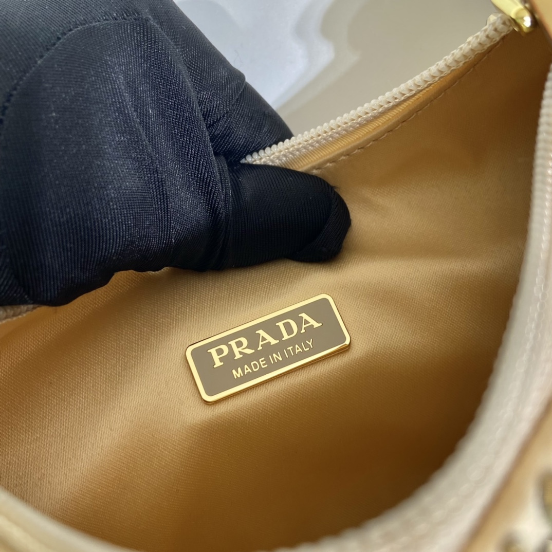高仿Prada腋下包1NE515金閃鑽免檢版
