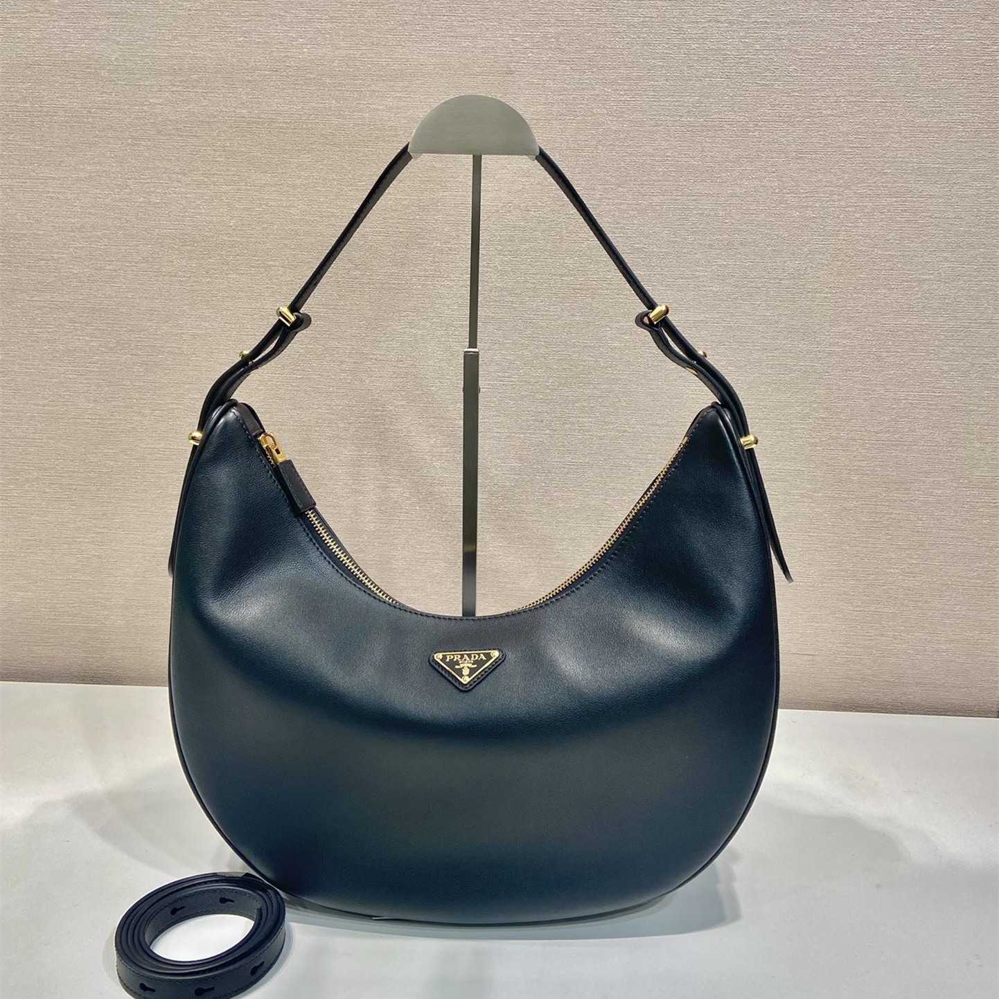 高仿Prada*Moon手袋系列1BC212大號黑色免檢版