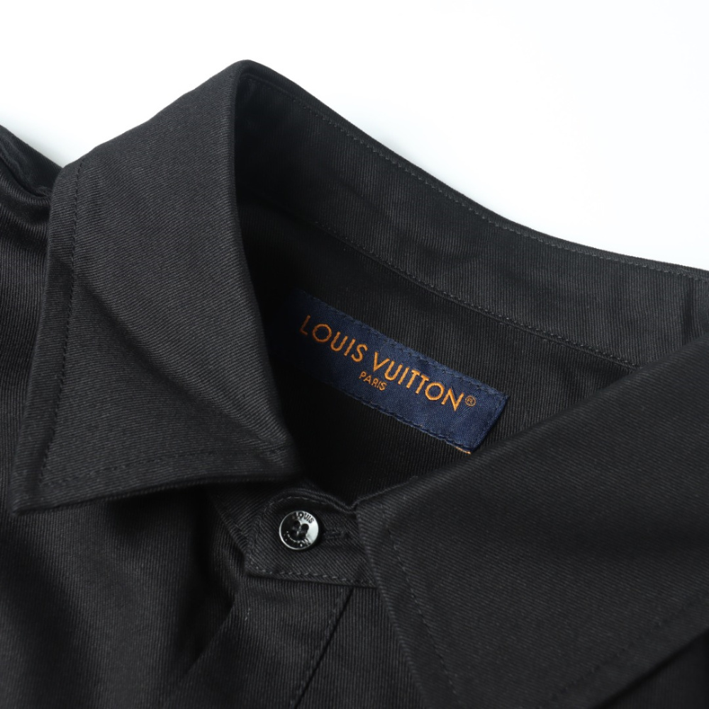 高仿LV*SS24系列1AFR05襯衫短袖黑色男款