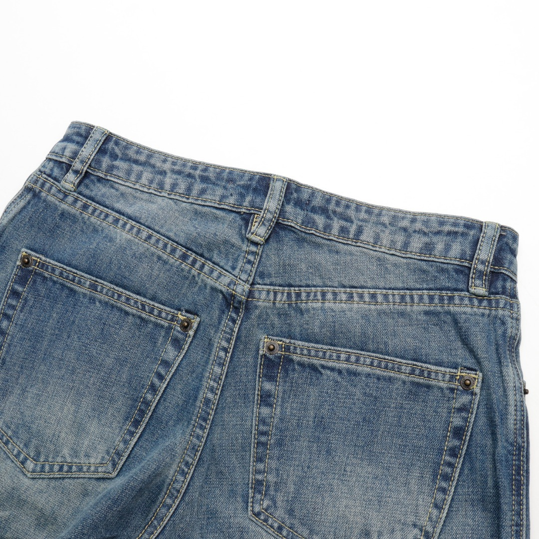 高仿LV*SS23系列1ACD65丹寧牛仔喇叭褲