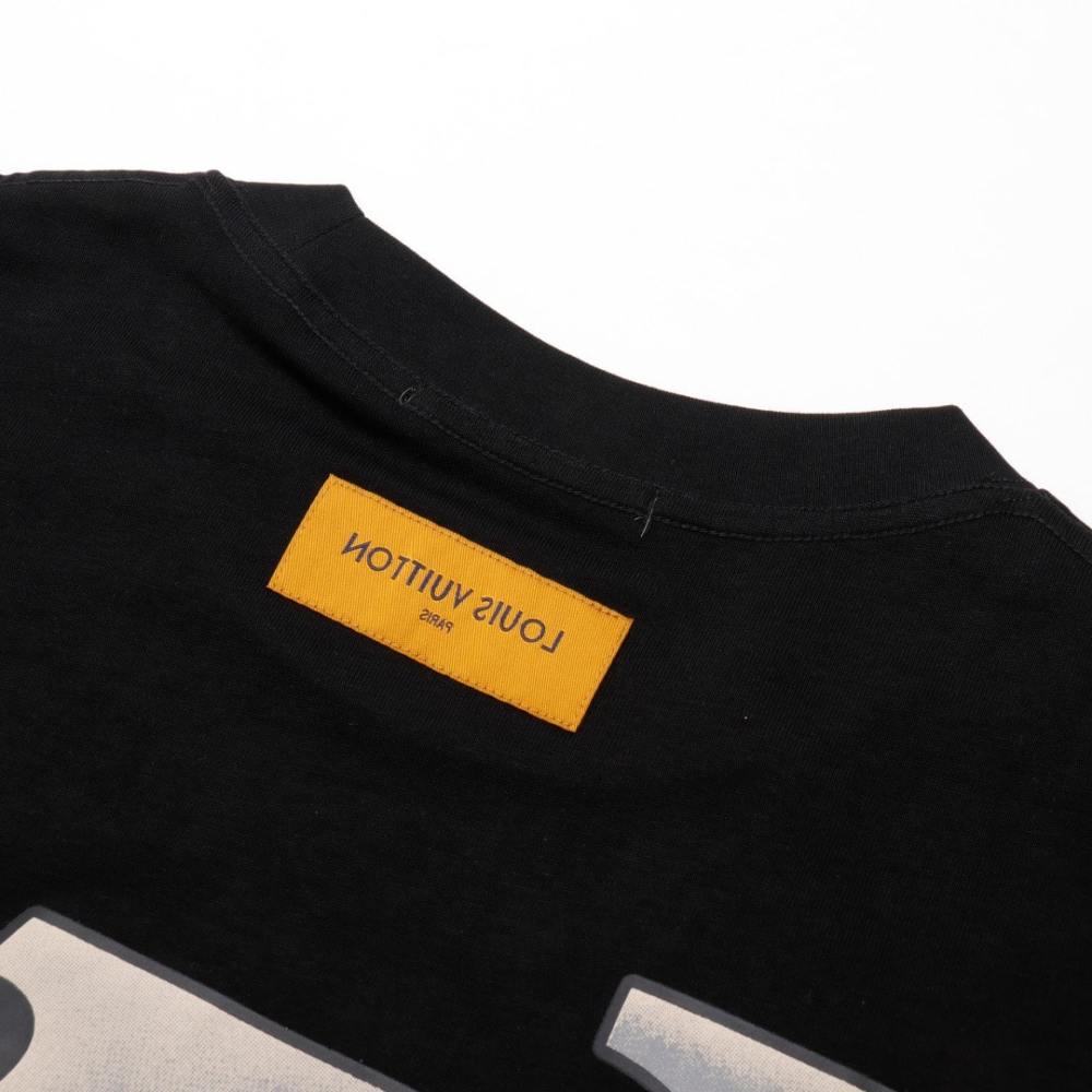 高仿LV*SS24系列1AFR007雙面人小丑短袖黑色