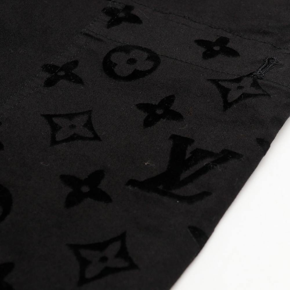 高仿LV*SS24系列純色老花植絨工裝褲