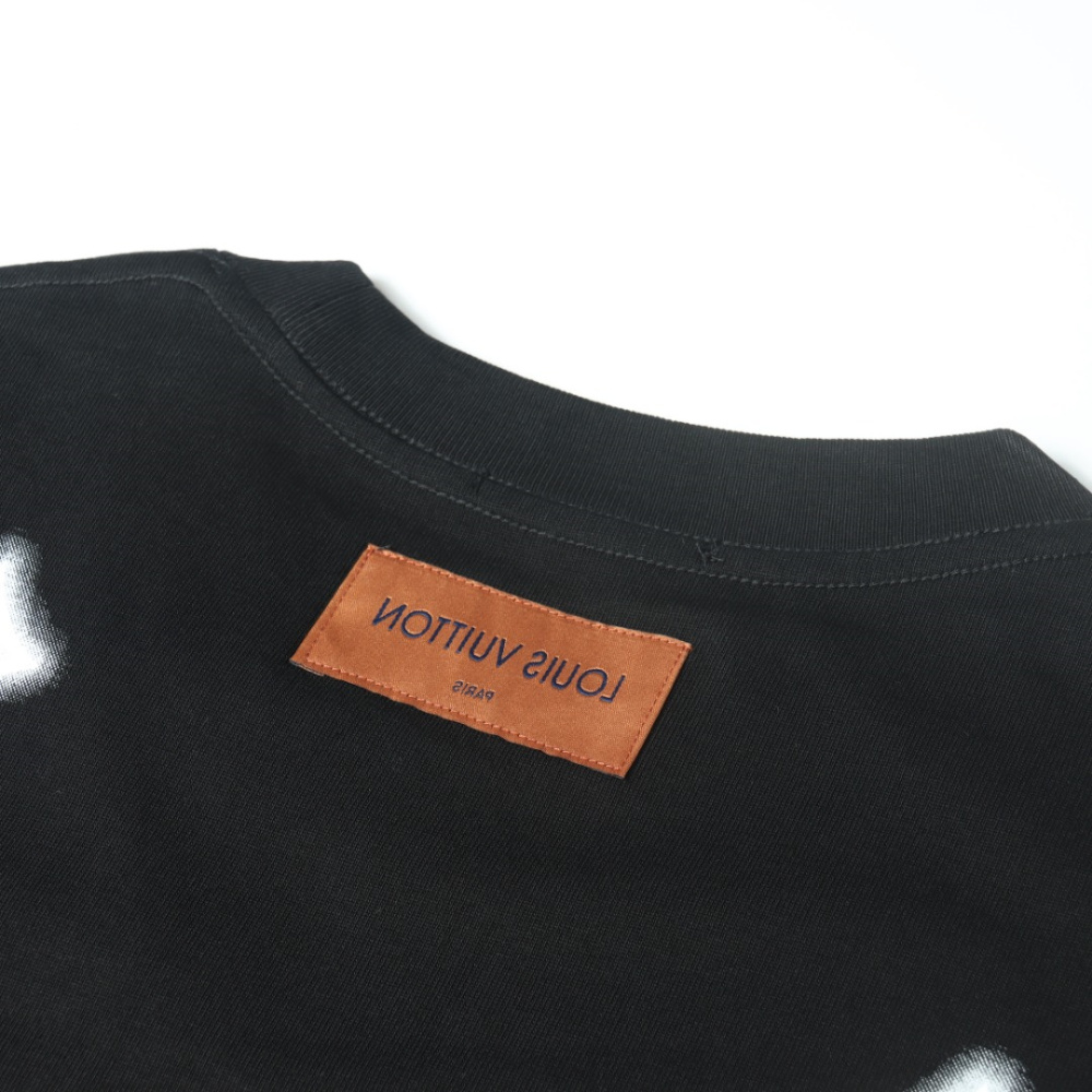 高仿LV*SS24系列1AFR0018水墨印花短袖黑色