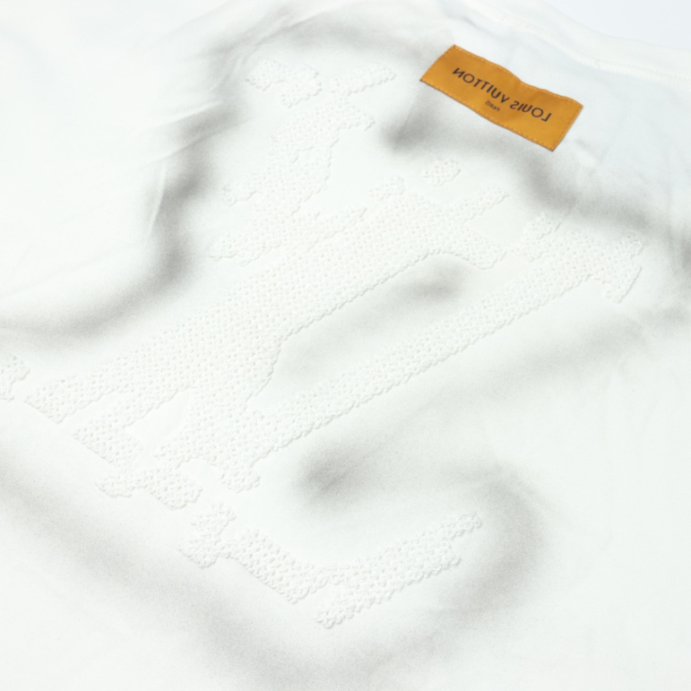 高仿LV*SS24系列1AFR0013手繪刺繡短袖白色