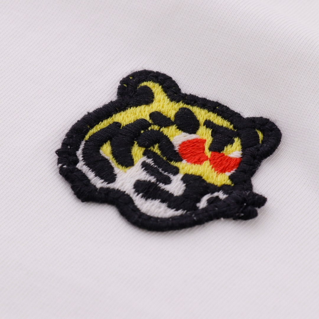高仿LV*SS24Nigo系列1AFR0023小老虎刺繡T恤白色