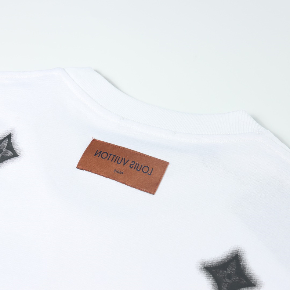 高仿LV*SS24系列1AFR0017水墨印花短袖白色