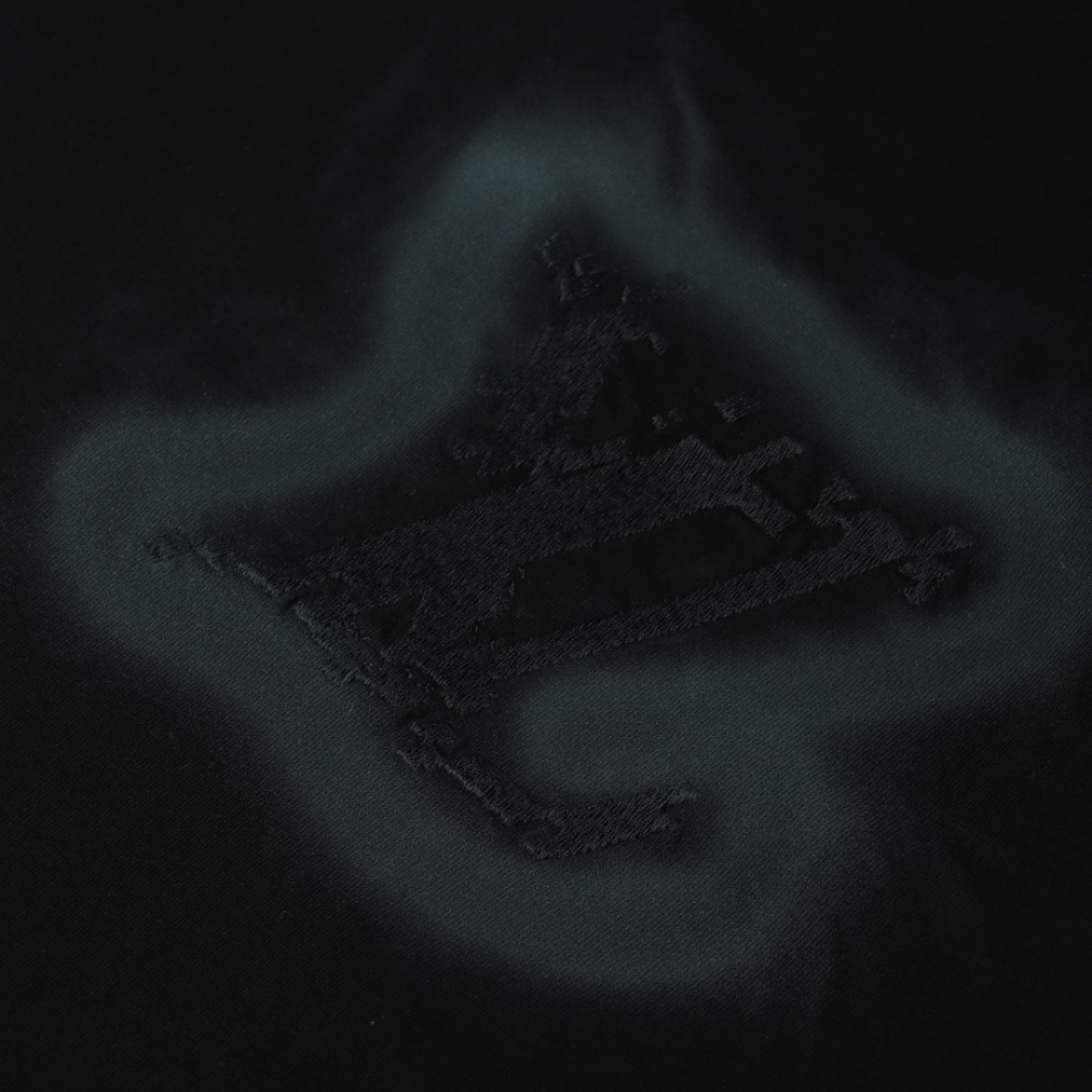 高仿LV*SS24系列1AFR0014手繪刺繡短袖黑色