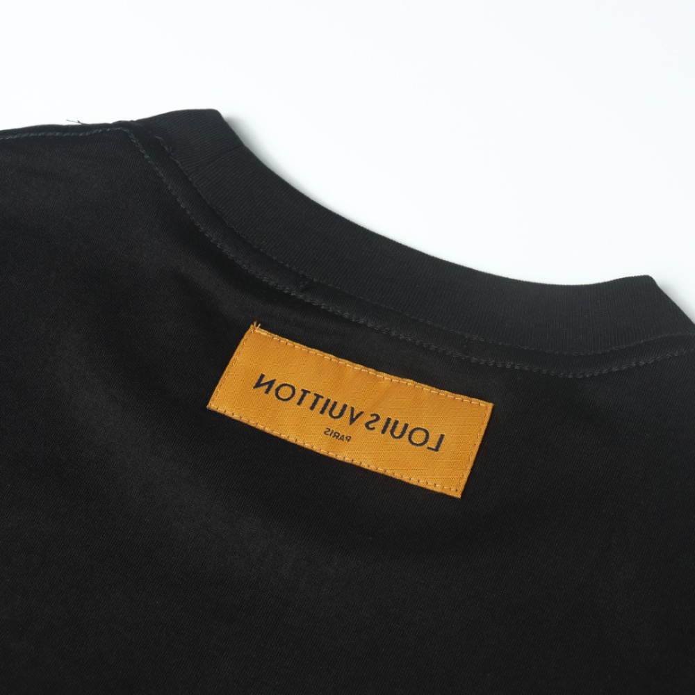 高仿LV*1AFR0040拖鞋麂皮貼佈T恤黑色