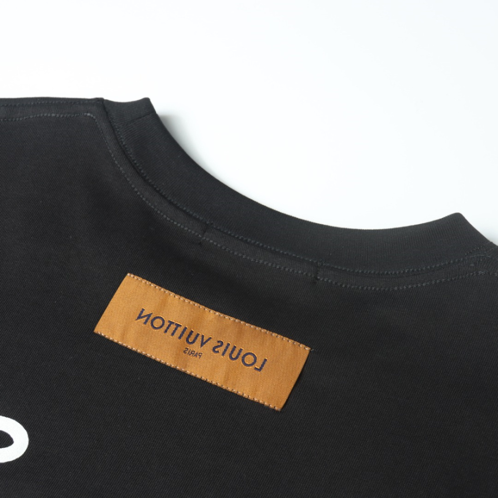 高仿LV*1AFR0027線條LOGOT恤黑色