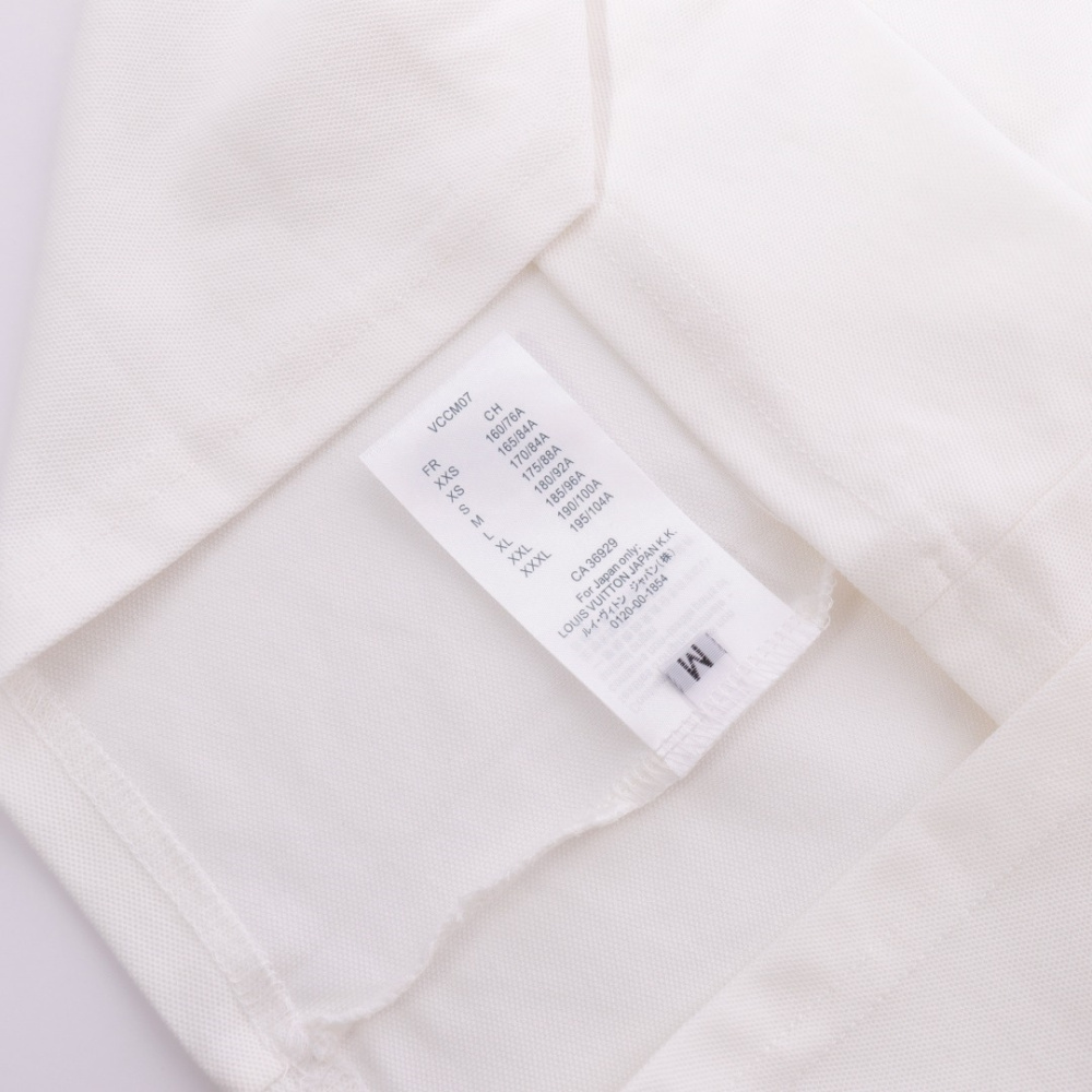 高仿LV*SS23系列1AFR006彩標刺繡POLO衫白色