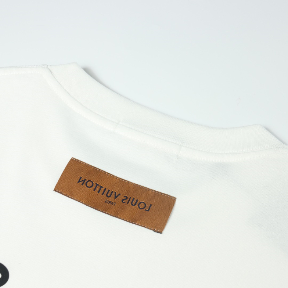 高仿LV*1AFR0027線條LOGOT恤白色