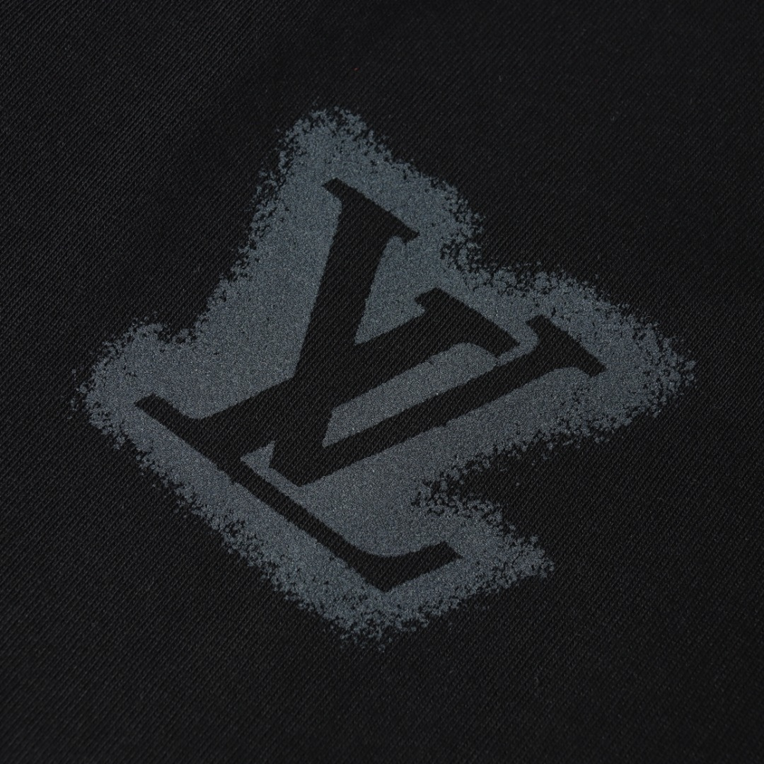 高仿LV*1AFR0051碎墨LOGO短袖T恤黑色