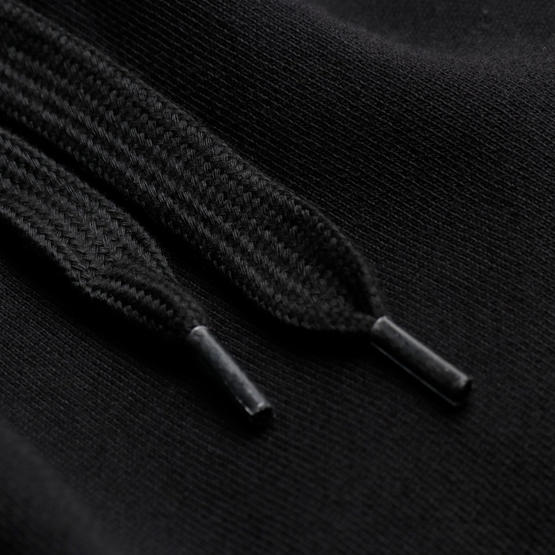 高仿Balenciaga*FW24系列794784反光標誌休閒短褲