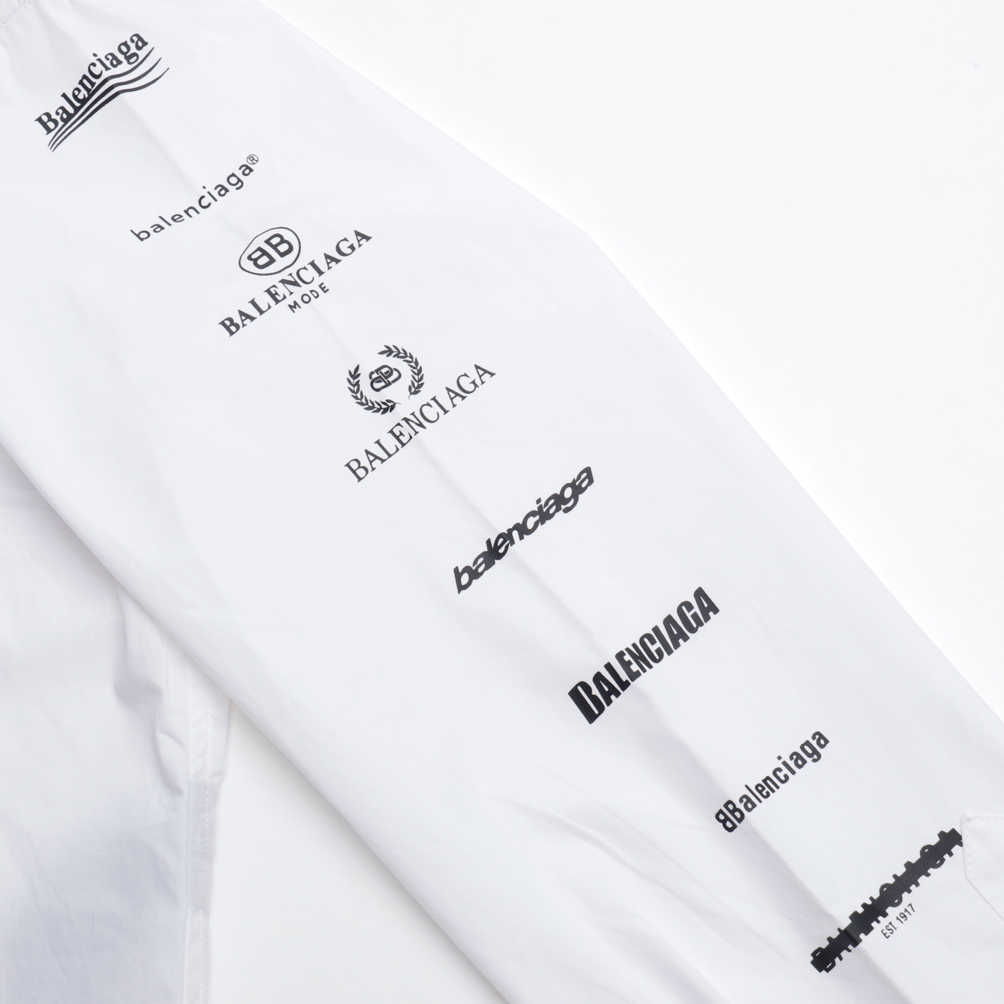 高仿Balenciaga*SS24系列725377歷代LOGO襯衫白色