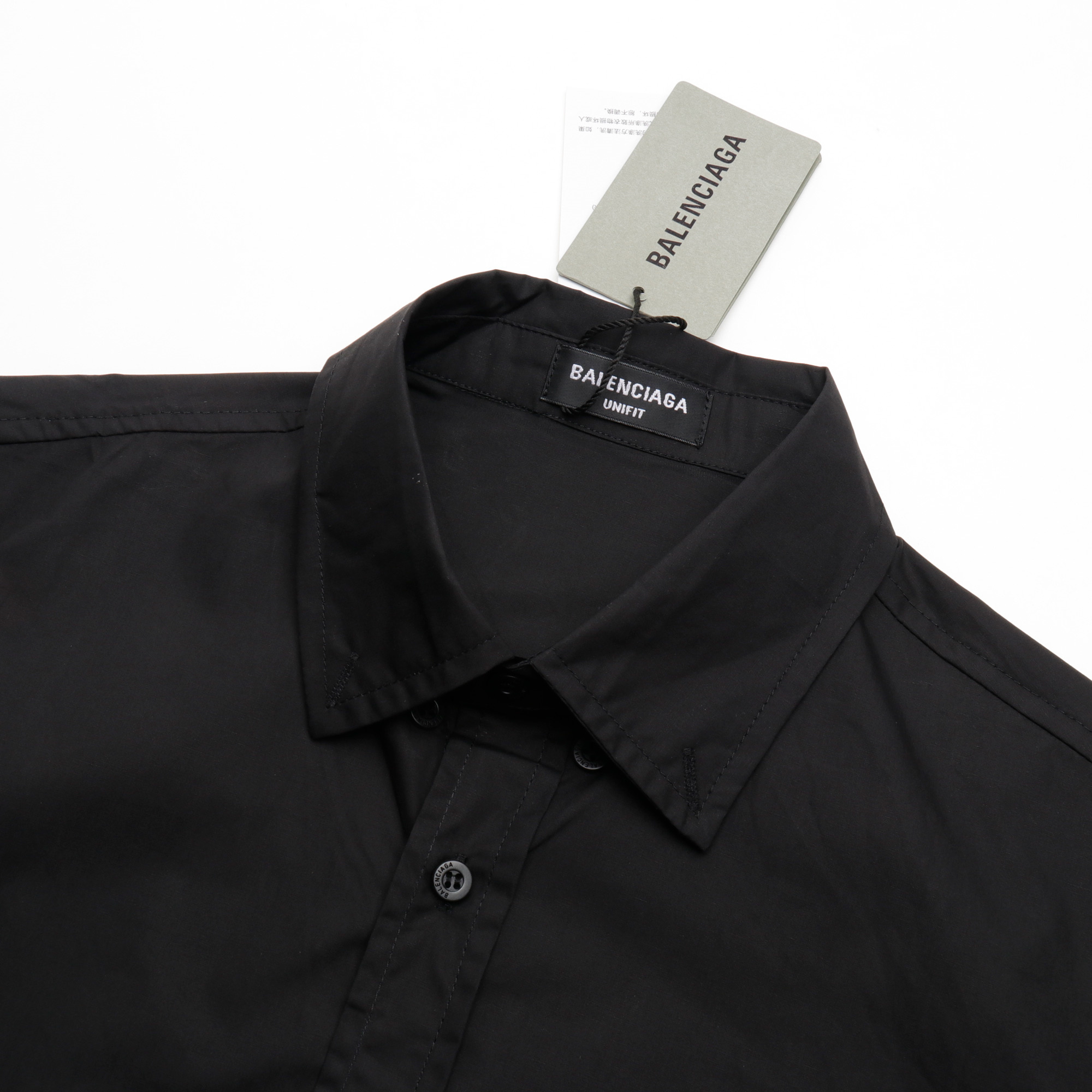 高仿Balenciaga*FW24系列663030背後字母襯衫黑色