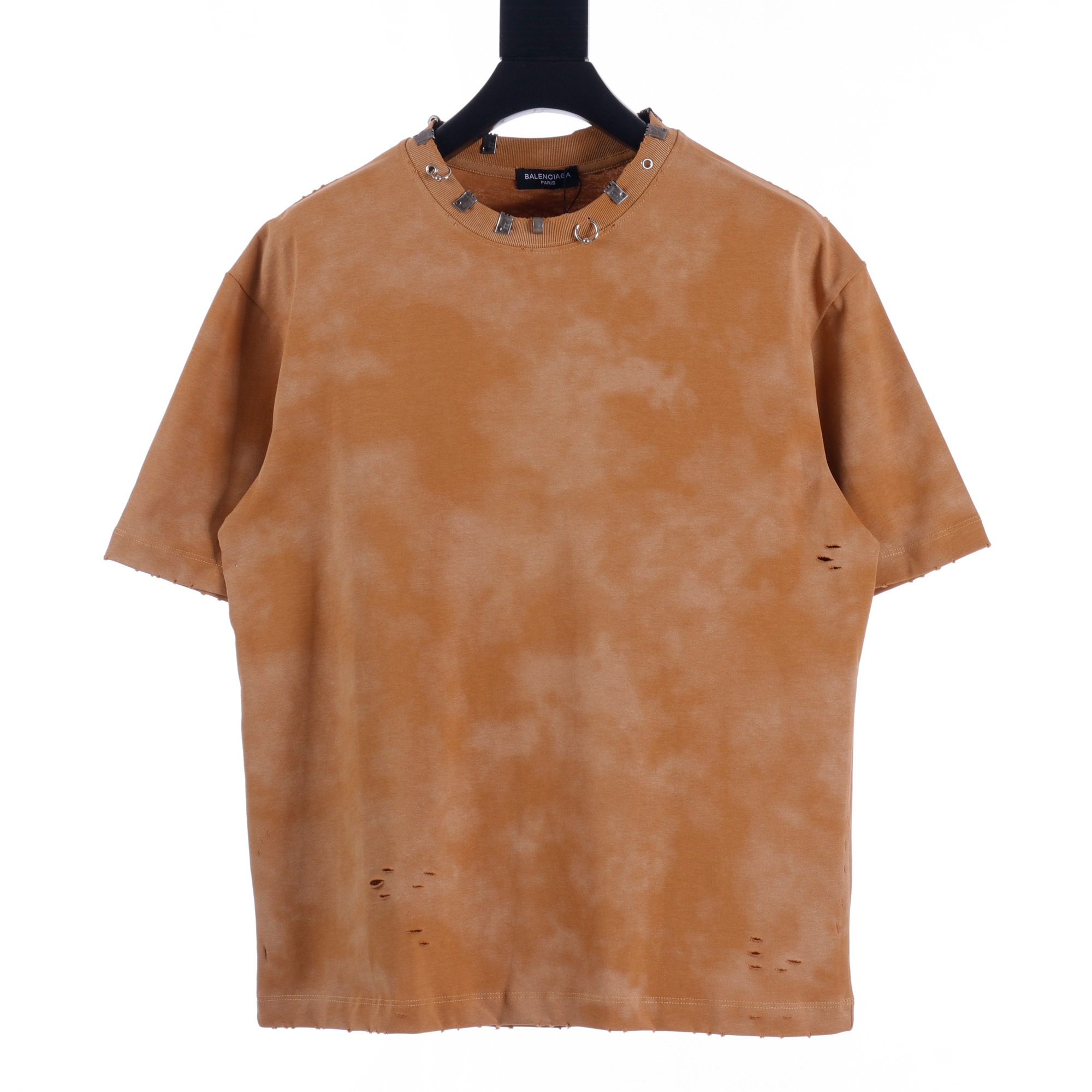 高仿Balenciaga*SS23系列761460鉚釘穿刺短袖黃泥色