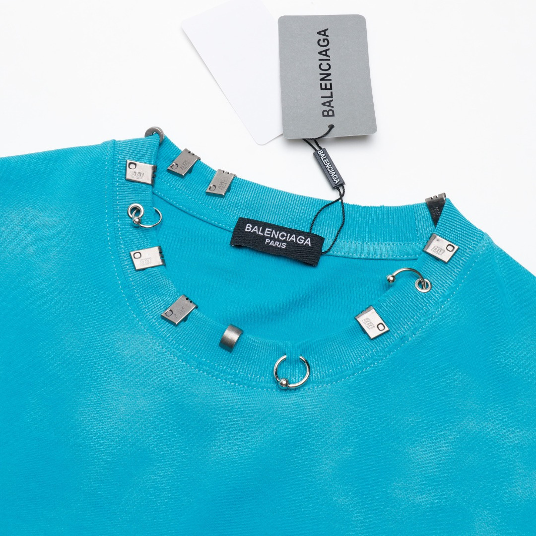 高仿Balenciaga*SS23系列761460鉚釘穿刺短袖藍色
