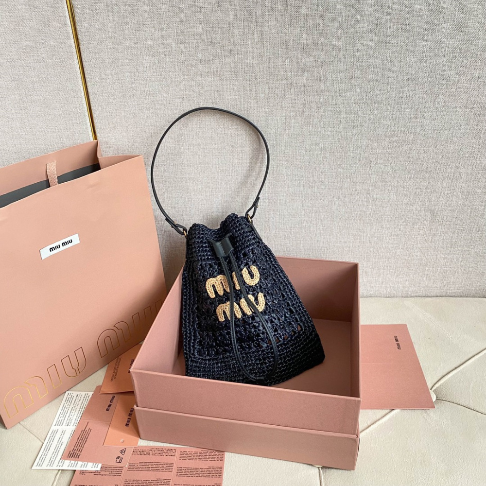 高仿miumiu繆繆*5ND016福袋編織包黑色免檢版