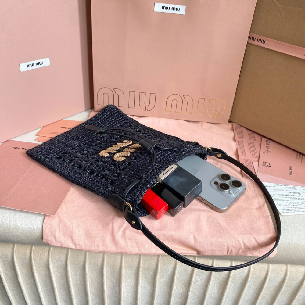 高仿miumiu繆繆*5ND016福袋編織包黑色免檢版